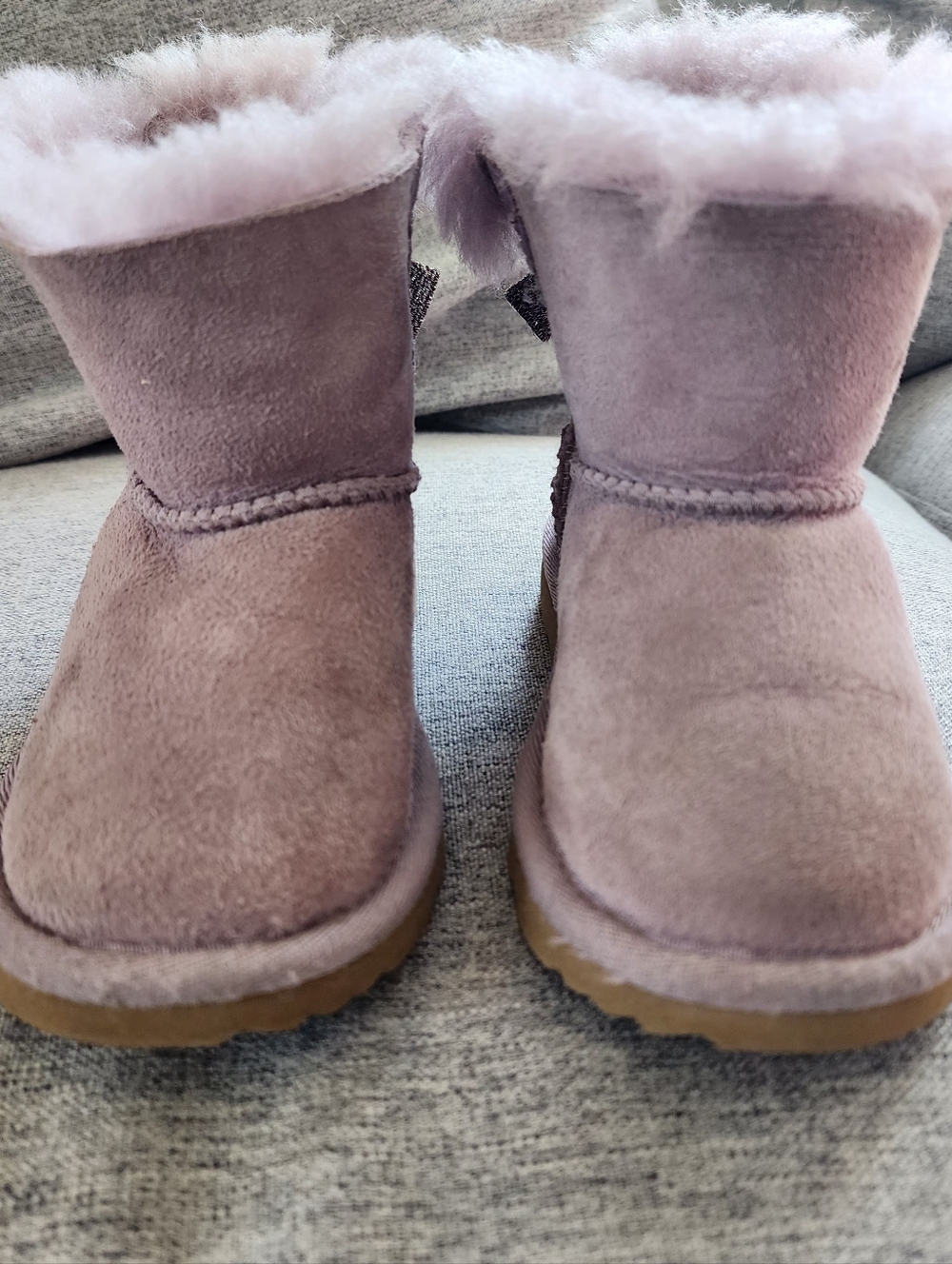 UGG - Kids Cozy Shearling-Lined Winter Boots - Lilac